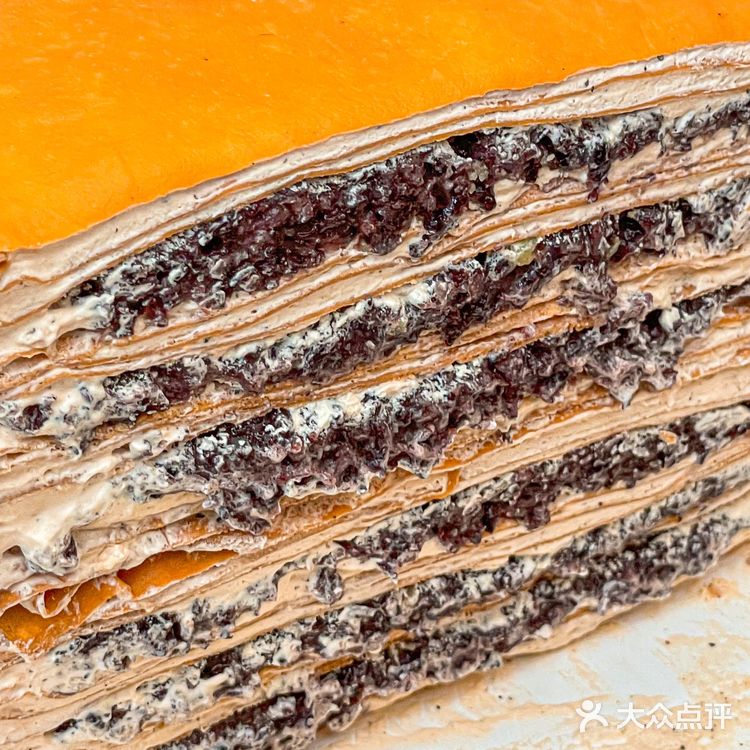 每次来新街口都会吃！芒果血糯米千层