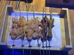 五香鸡皮-三个蒙古大叔羊肉串(大宁店)