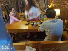 -MAX伯爵趣味互动密室逃脱(大坪D馆店)