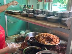 -灵山卢梅燕粉店