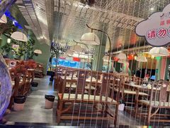 大堂-松沪名灶·豆浆鱼头·新上海菜(飞航吾悦广场店)