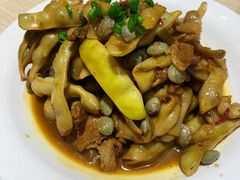 -六泰居·尔滨地标·东北菜(泰山路店)