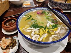 -香麒园·过桥米线·南湖雅宴
