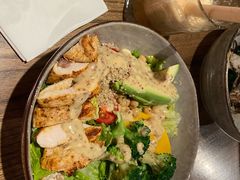 鸡肉牛油果芒果色拉-Wagas沃歌斯(北京君太百货店)