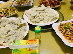-乡府肉丁水饺(环山路店)