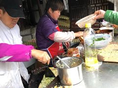 -正宗杂粮煎饼香软鸡蛋饼