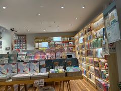 -猫的天空之城概念书店(苏州平江店)