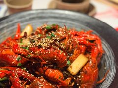 -肥肥虾庄·金牌油焖大虾(汉街SKP店)