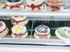 -花花卷卷·鲜食蛋糕(静安久光百货店)