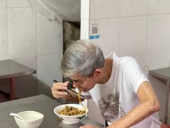 -宋记海南粉传承老店(人民西路店)