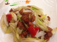 -马尔龙新疆饭店·清真(瑞景店)