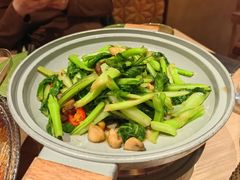 -耶里夏丽·丝路国际·新疆餐厅(浦东区东方路店)