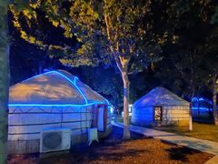 -九十九顶毡房(阜石路店)