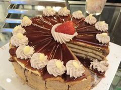 -亮马河饭店翠雅咖啡厅