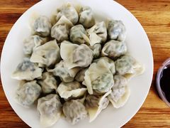 -溢香专业制作饺子云吞(莲花二村店)