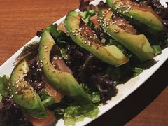 芥末牛油果三文鱼色拉-万藏·荞麦酒房BANKURA JAPANESE SOBA KITCHEN(长乐路店)