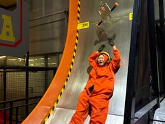 -嗨翻Hi-Fun竞技主题乐园·蹦床团建生日轰趴(荆川 国光1937店)