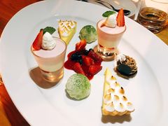 【君悦酒店-意合园】甜点拼盘-君悦酒店·La Terrazza意合園·意式风味