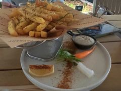 -Mark&Mars Restaurant