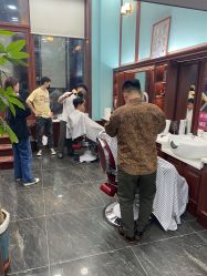 -绅仕門男士理发馆