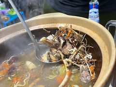 -广味炭炉鸡煲(宝业路分店)