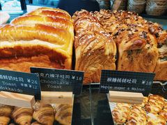 -麦田工坊(月湖店)