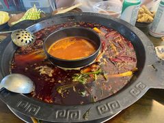 -黄潇洒老火锅(九眼桥宏济巷店)