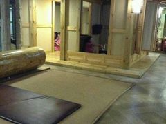 -绿岛汤泉韩式休闲会所