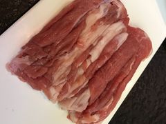鲜切鲜羊后腿-铜来聚老北京涮肉(恒隆广场店)