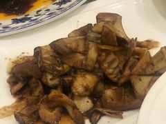 -梅龙镇酒家(南京西路总店)