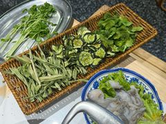 -王奋斗贵州酸汤牛肉火锅
