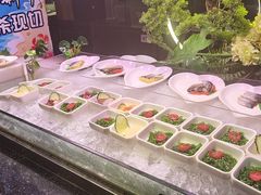 -领鲜活海鲜榴莲自助火锅(东门店)