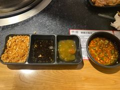 -赞酱川式烤肉(蜀都万达店)