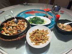 -年辉渔村·非遗传承餐厅(新丰江店)