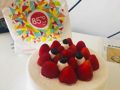 -85度C(生甜甜圈研究工坊·上海平凉店)