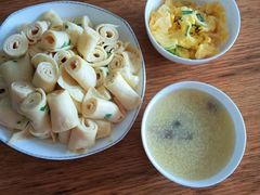 -爱的果实月嫂育婴师(世纪东方店)