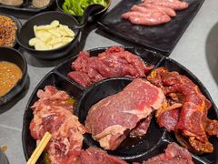 -啊美丽炭火烤肉(滑翔一店)