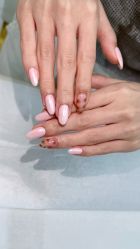 -赢韵美甲美睫瑞士净斑中心