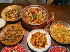 -拾捌川·自贡爆炒(新街口店)