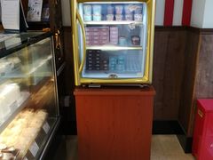 -红宝石·鲜奶小方·海派西点房(丰庄店)