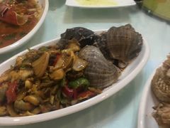 -渔中舟海鲜大排档(普陀沈家门店)