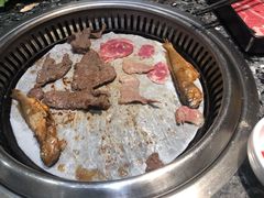烤肉-钱小奴海鲜自助黑金店(杭州滨江龙湖店)