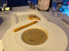 野生蘑菇浓汤-佛山恒安瑞士大酒店-天空意大利餐厅(环球国际广场店)