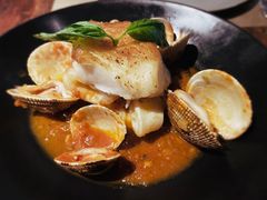 烤鳕鱼配青口贝-Carbon莫卡哆·意大利复古集市餐厅(杭州大厦店)