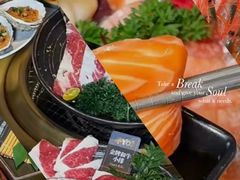 -牛YO寿喜烧·铁板烧和牛火锅自助(市府恒隆店)