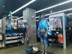 -迪卡侬(大英山店)