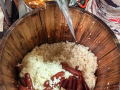 -梁阿婆廿年老牌扣肉糯米饭