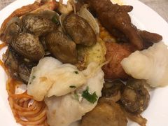 -东方红海鲜百汇(国际大厦店)