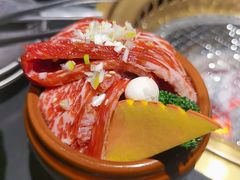 -山川小町·极番烧肉(新地假日广场店)