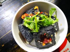 -黑色经典臭豆腐·湖南特产(坡子街店)